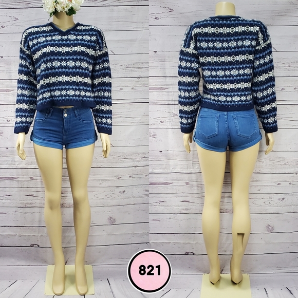 in charge Tops - in charge blue medium knit crop top sweater ( 5 for $20 )